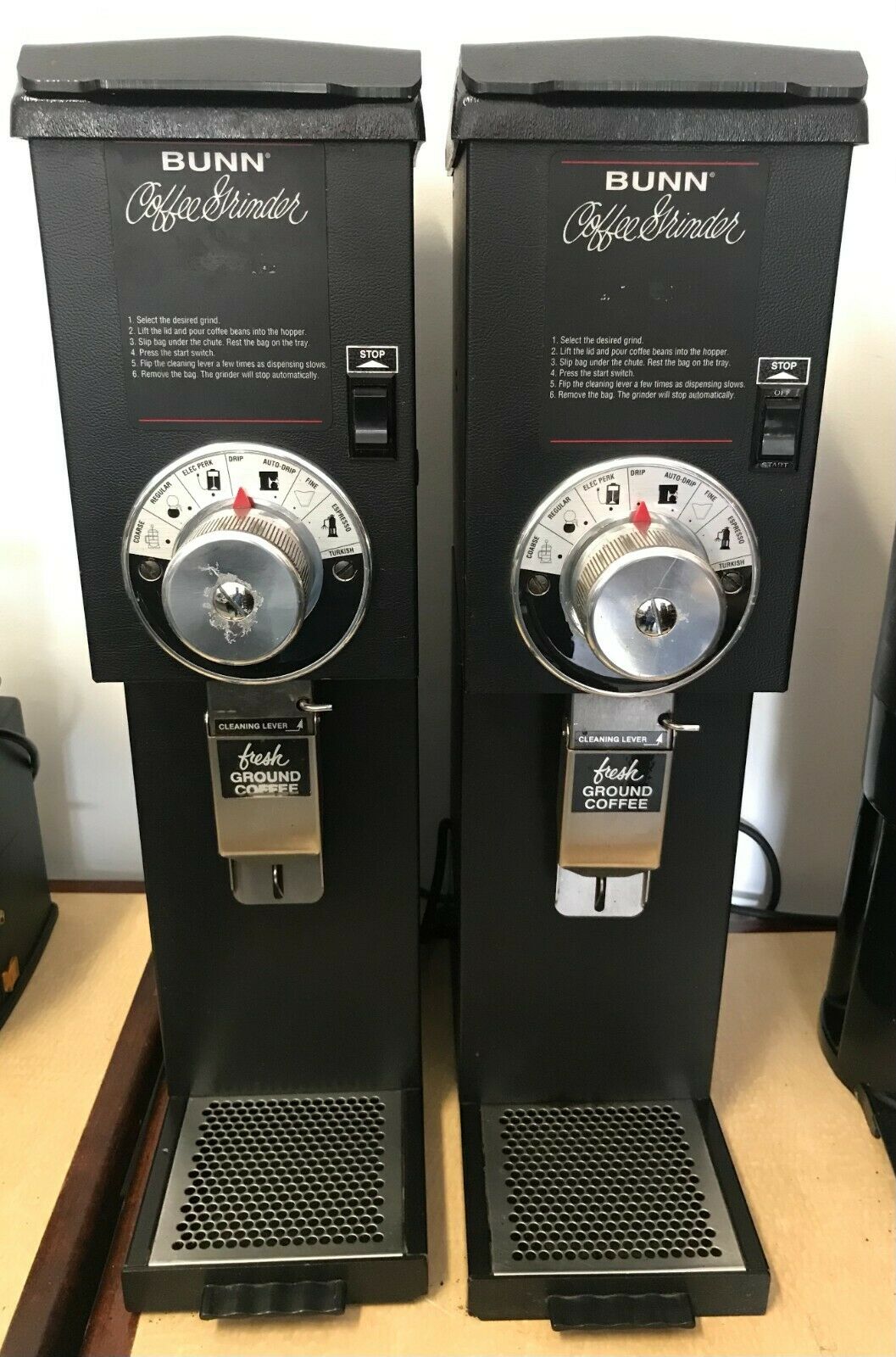 2 Bunn Commercial Coffee Grinders Save 60% Off New: $625 Great Condition (22100)