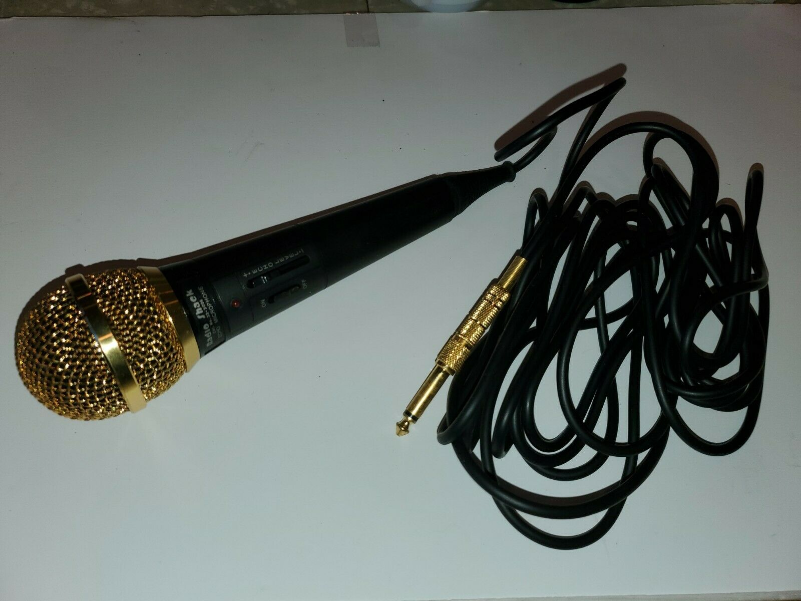 Radio Shack 33-3006 Karaoke Uni-directional Microphone