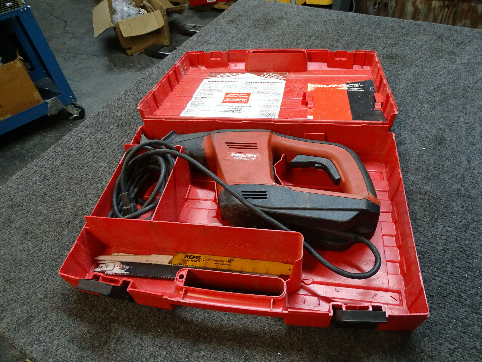 Hilti Wsr 900-pe Variable Corded Reciprocating Saw W/ Manual & Case / Blades