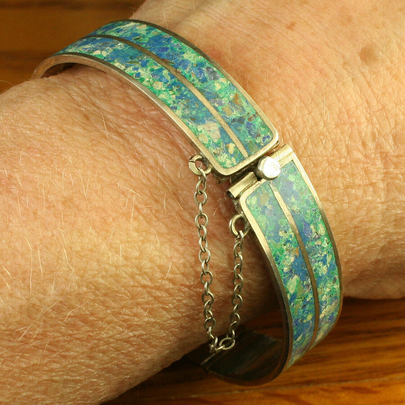 Vintage Taxco 925 Sterling W/ Turquoise Inlay Hinged Bracelet