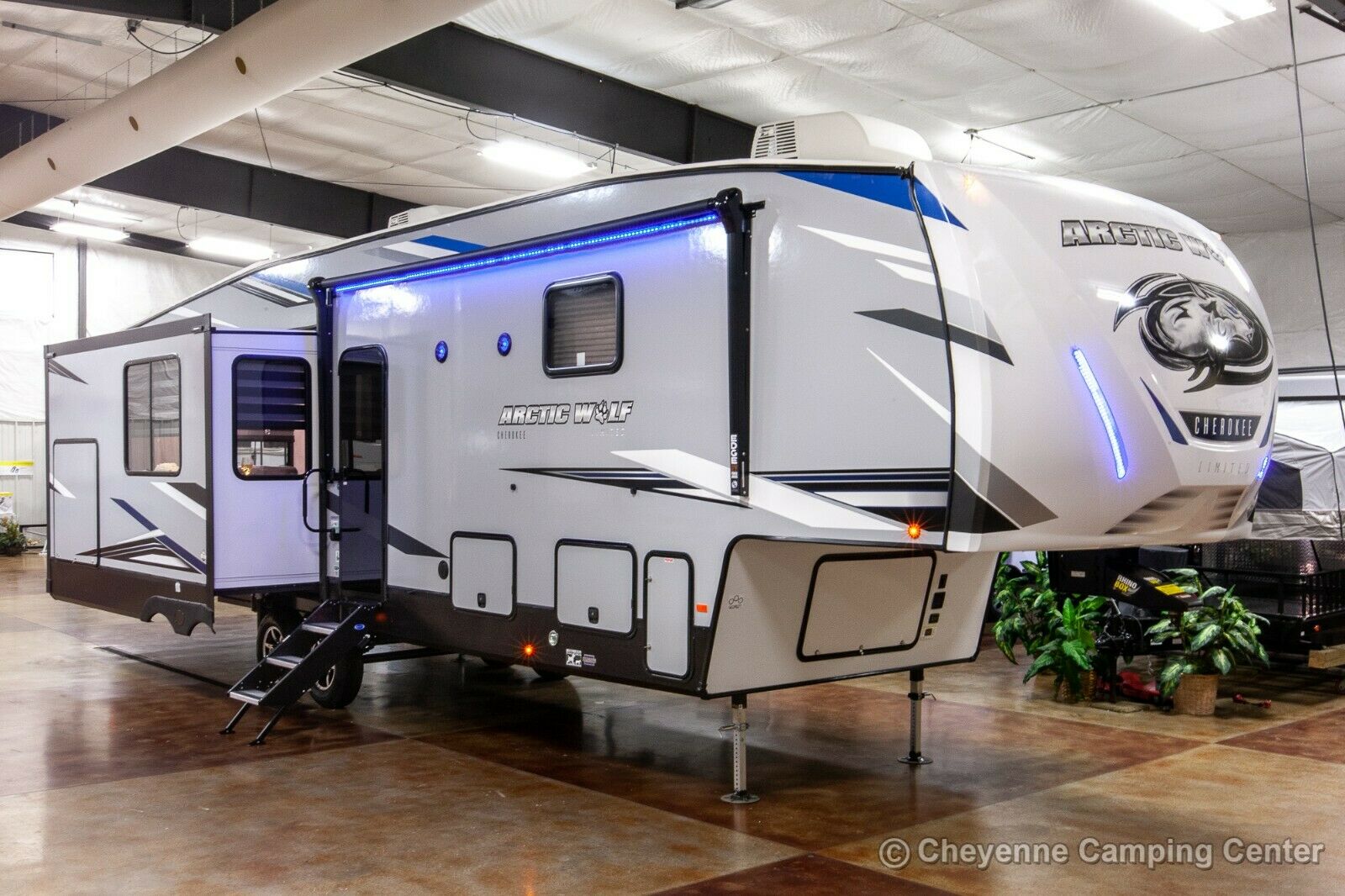 New 2022 Forest River Cherokee Arctic Wolf 3550suite Rear Living 5th Fifth Wheel