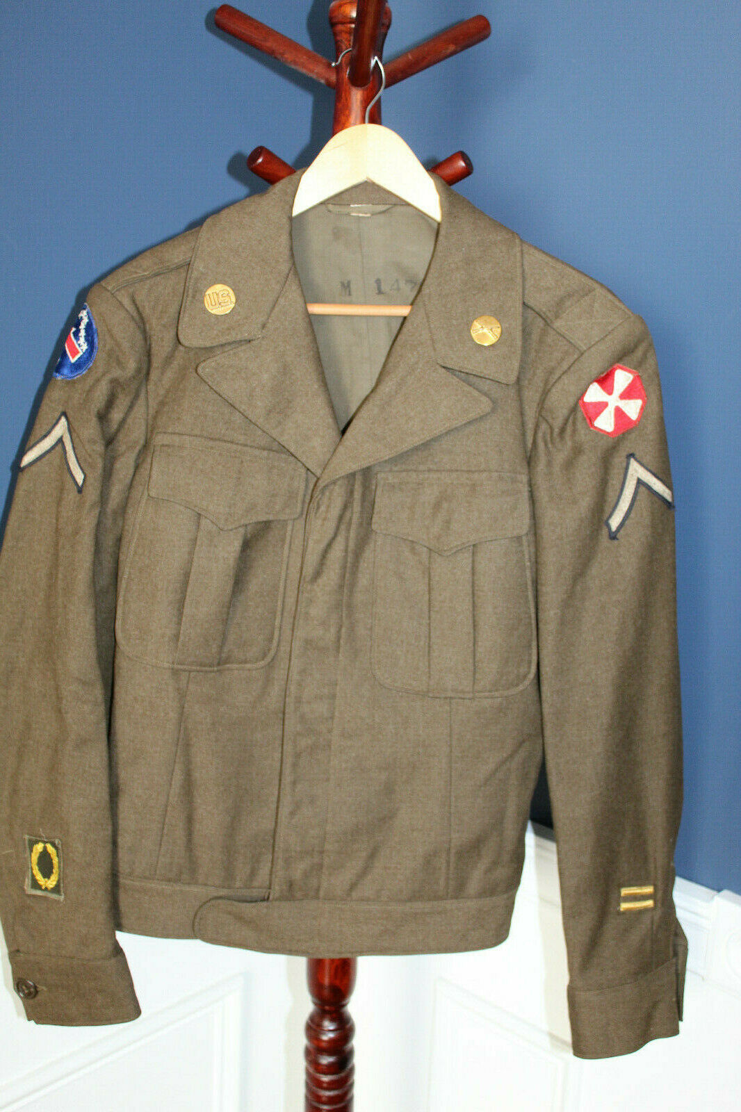 Original Ww2 U.s. Army 8th Army & Pacific Ocean Patched Uniform Jacket, 1945 D.